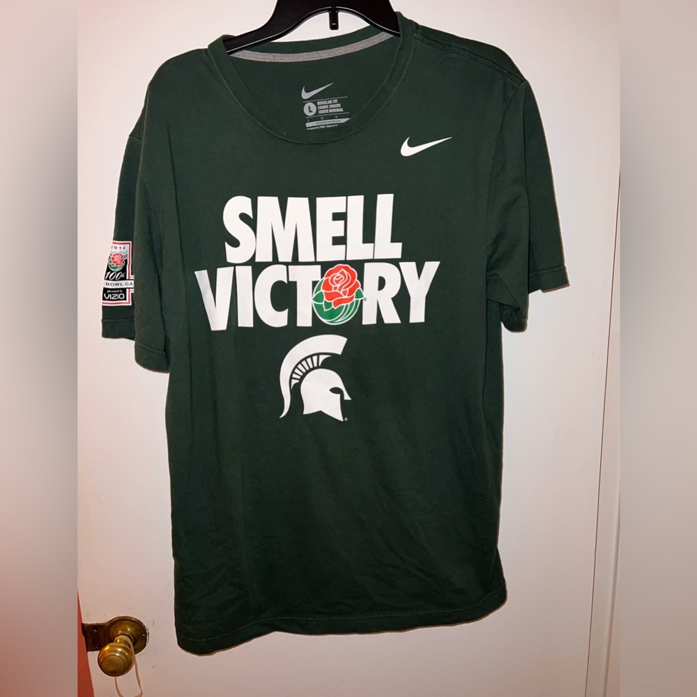 2014 Michigan State Rose Bowl champs Nike T shirt Size L